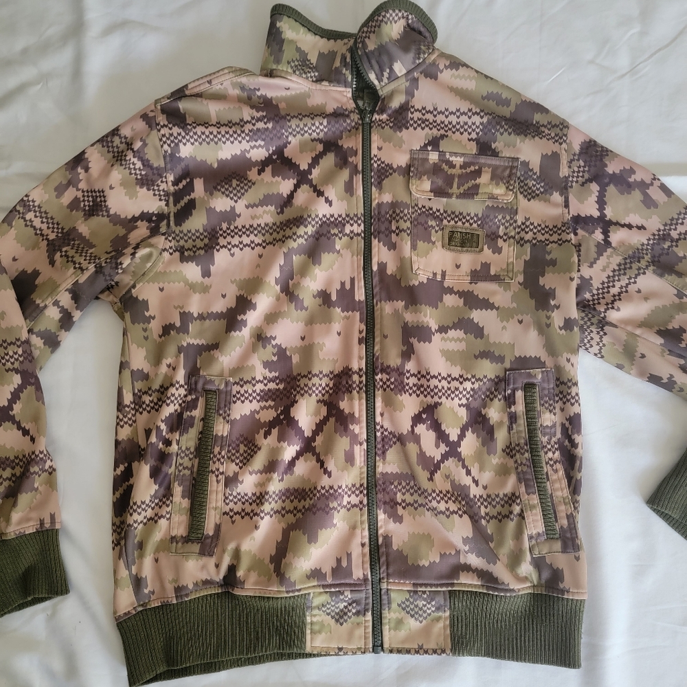PARISH NATION JACKET SIZE X-LARGE
